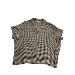 DISSH Black and White Patterned Blouse